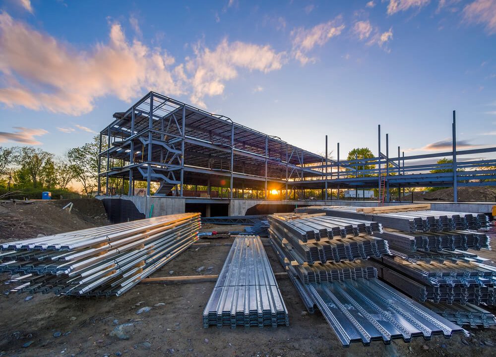 Aço em concreto protendido: conheça as aplicações e vantagens