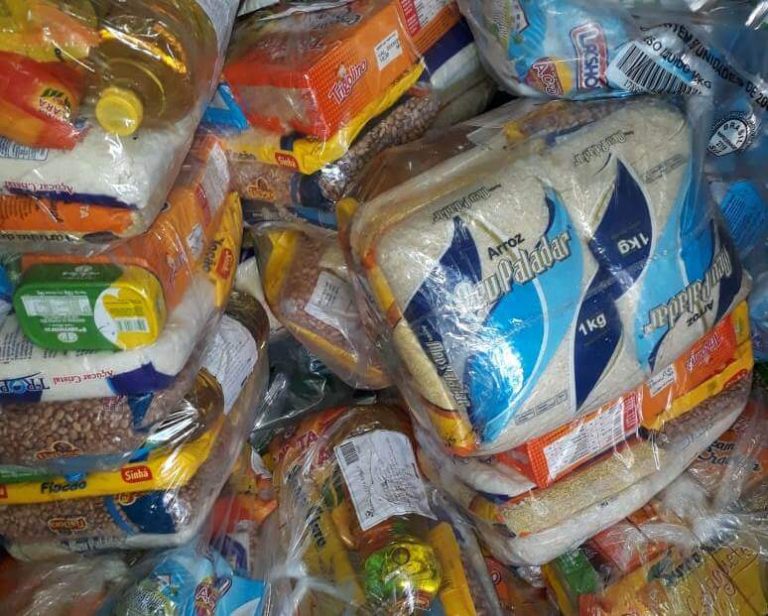 Colaboradores da SINOBRAS doam duas toneladas de alimentos para instituições filantrópicas