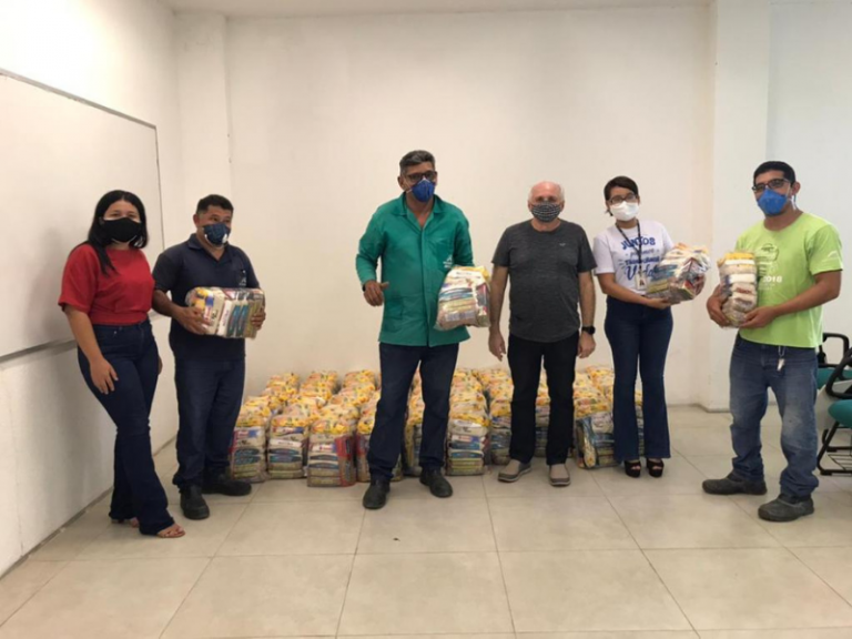 Instituto Aço Cearense doa 1200kg de alimentos para campanha Cesta Amiga