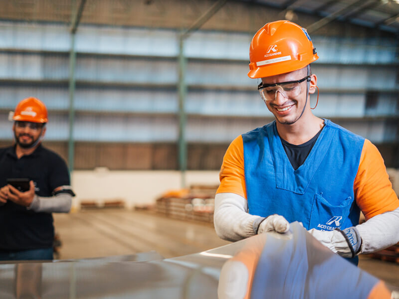 Afinal, como escolher o fornecedor de aço ideal para minha loja?